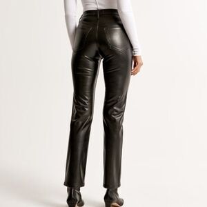 Abercrombie & Fitch Ankle Straight Ultra High Pants 26 / 2 Vegan Leather Black